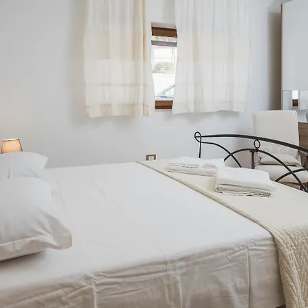 Holiday home Little Marinella - A Con Parcheggio Privato